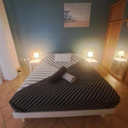 Apartamento T2 Proche Du Port, Zone Pietonne